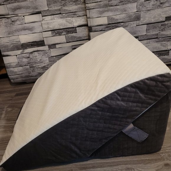 BNIB Medical Grade Foam Wedge Adjustable 7-in-1 - Picture 2 of 7